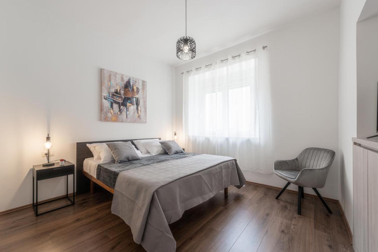 Silent Sunny Arc Apartment ดูบรอฟนิก ภายนอก รูปภาพ